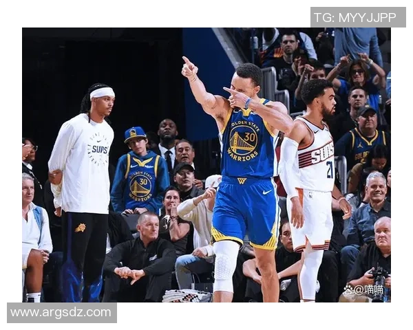 火箭队与凯尔特人队激战三场四轮赛季对决精彩回顾与分析