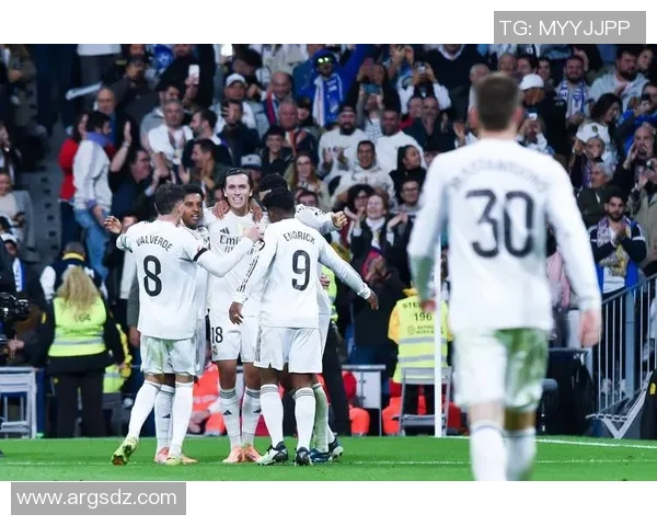 皇马与瓦伦西亚巅峰对决直播全程回顾及精彩瞬间分析