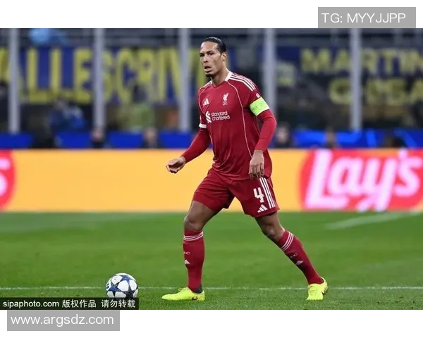 范戴克的传奇之路：从默默无闻到足坛巨星的成长历程